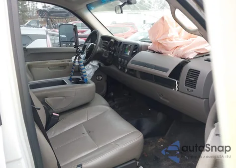 2010 Chevrolet Silverado 2500Hd Work Truck from USA, damaged, VIN 1GC4KVBGXAF140980